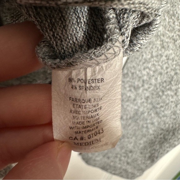 Brit & Bri Cardigan Buttoned Tie-Front Grey Size Medium - Picture 7 of 16